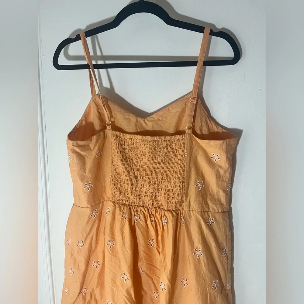 Old Navy Peach Fit & Flare Eyelet Midi Dress - Picture 7 of 11